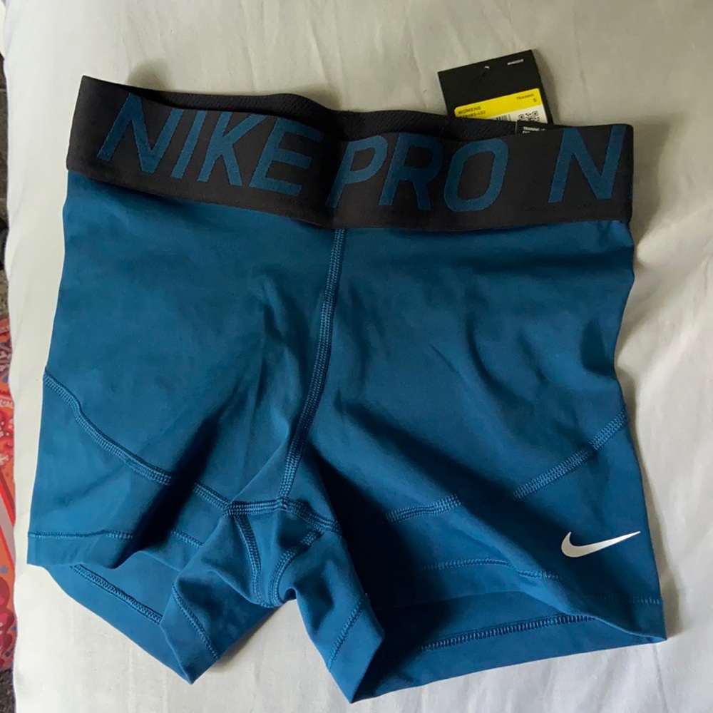 Brand new Nike Pro spandex!
